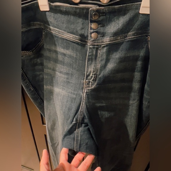 LANE BRYANT FLEX MAGIC WAISTBAND
HIGH-RISE JEGGING blue size 22 - Picture 7 of 12